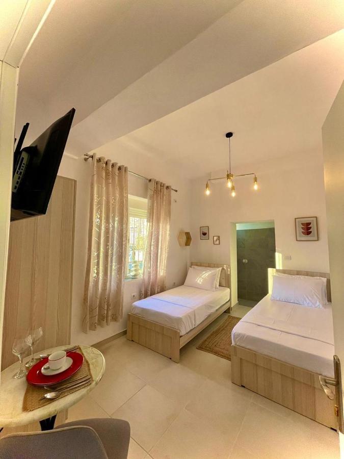 Skrapari Studio Apartment Zhaban Kültér fotó